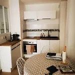 4 Pers Proche Centre *